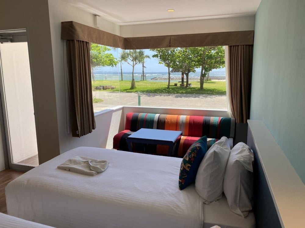 Sunset Beach Hotel 16/55