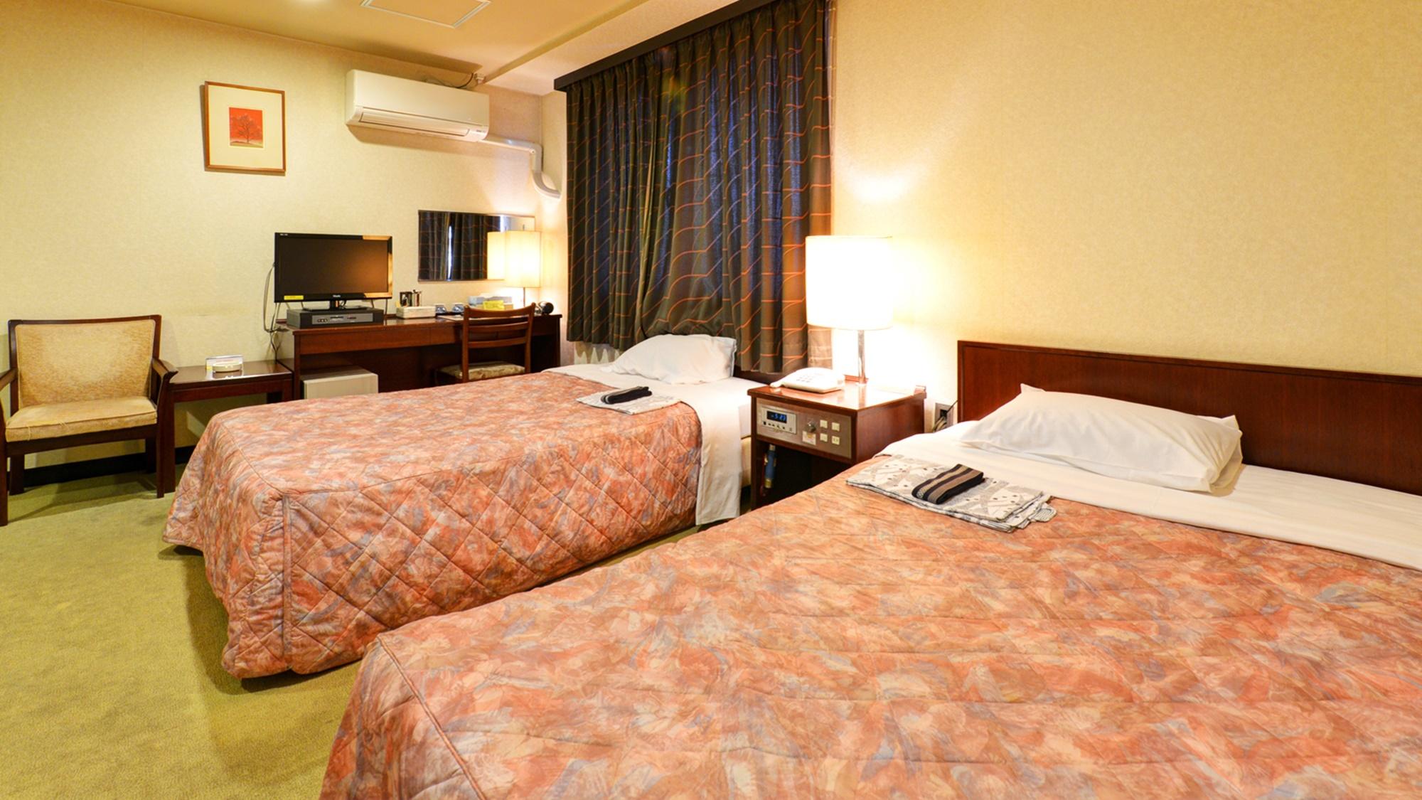 Yawatahama Century Hotel Ito 10/40