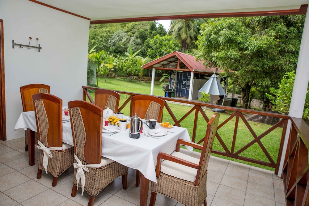 The Orchard Self-Catering Villa 35/50