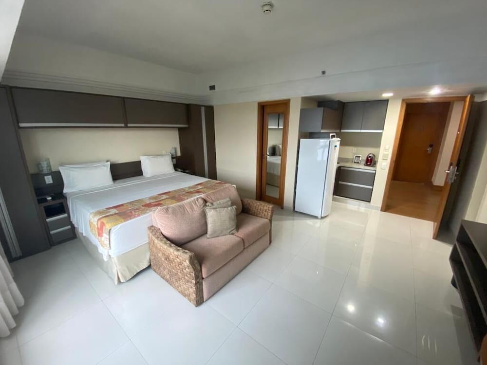 Executive, King Bed