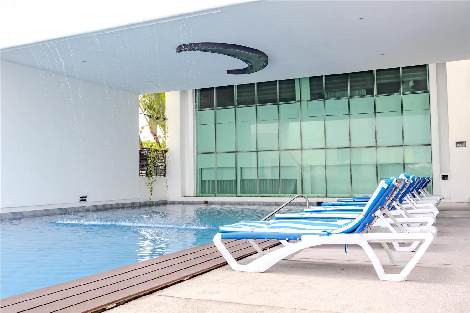 Best Western Plus Luna Del Mar 13/48