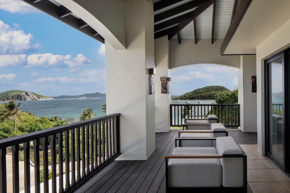 PETER ISLAND RESORT AND SPA 7/55