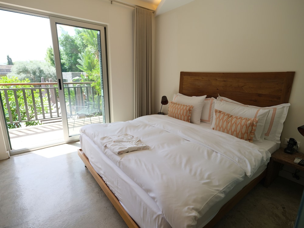 Bella Sombra Hotel 4/33
