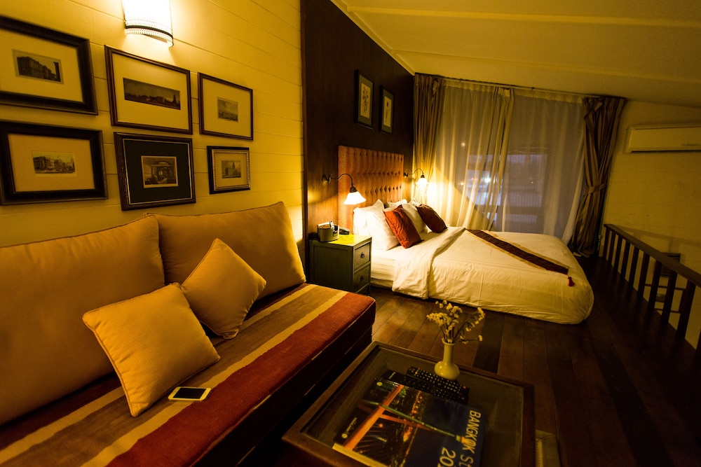 ARUN RESIDENCE 23/33