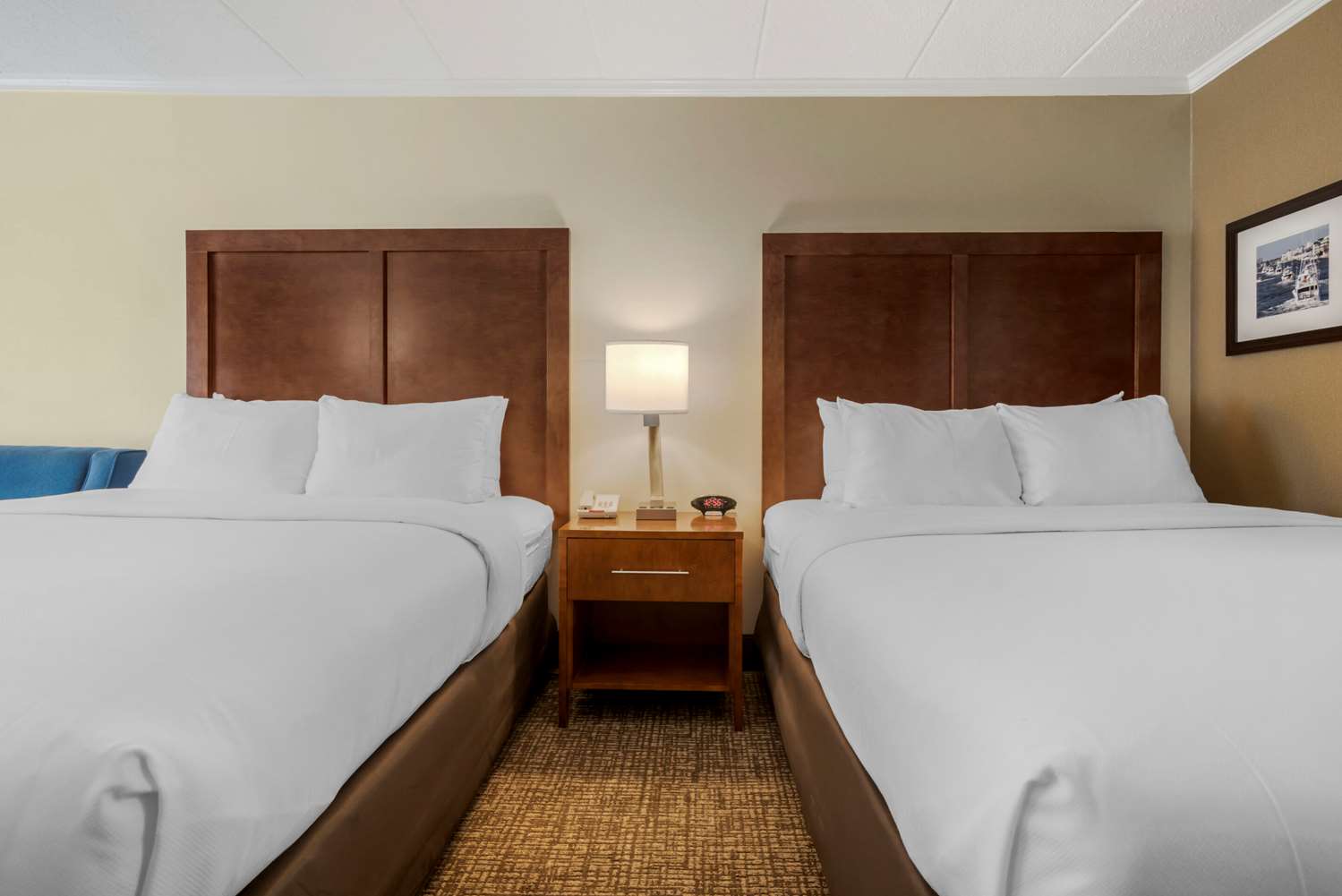 UPGRADE, EFFICIENCY, 2 QUEEN BEDS