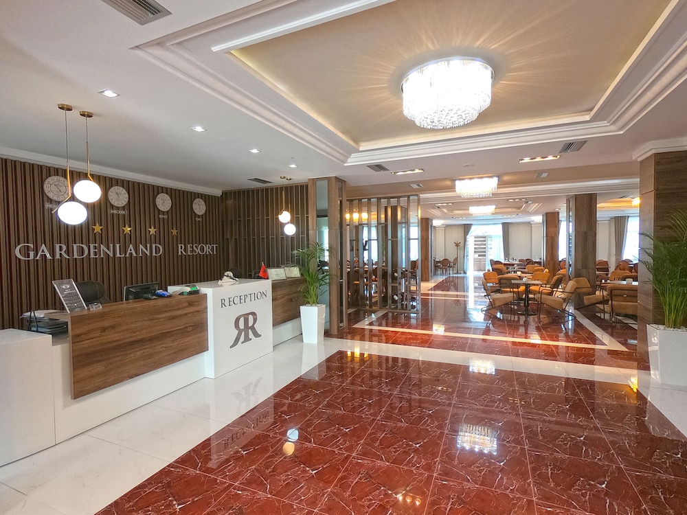 Garden Land Resort 6/50