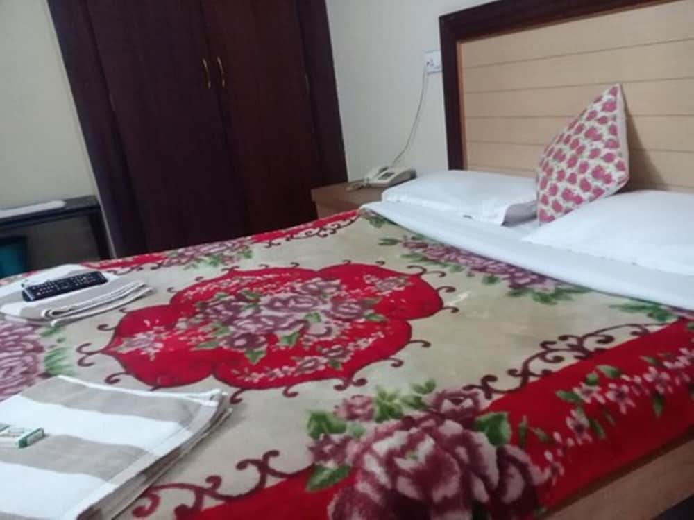 Hotel Preethi Palace 20/34