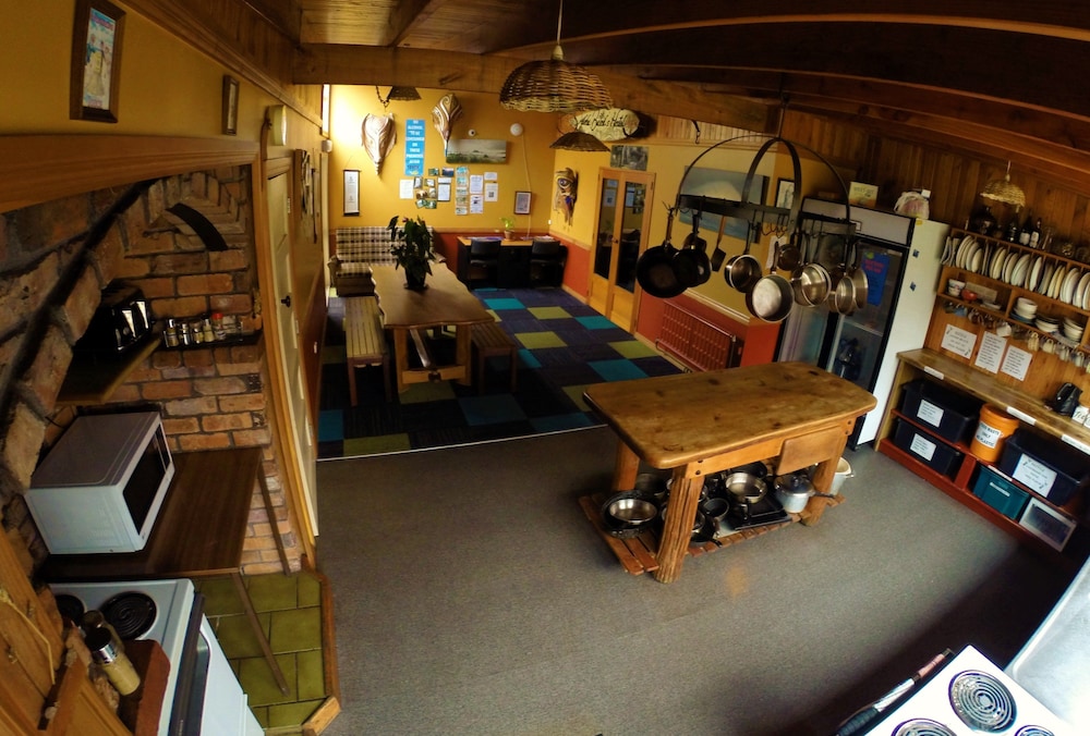 Bazil S Hostel Surf School 22/31