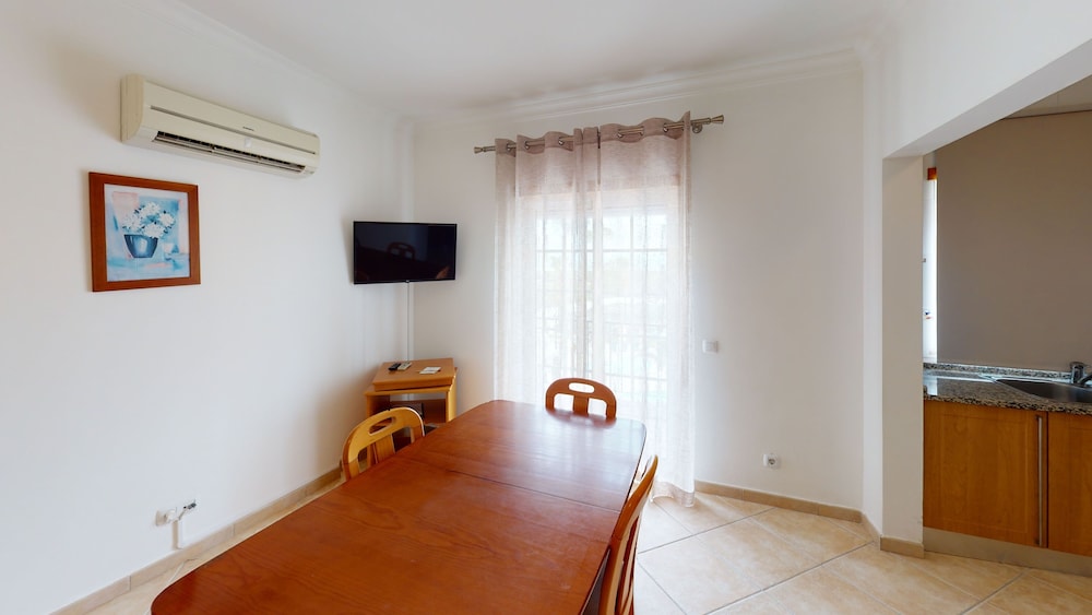 Praia Da Lota Resort Apartments 59/85