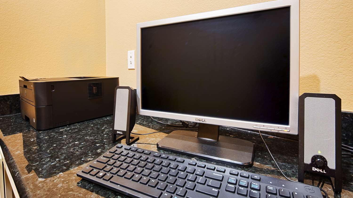 Best Western Lockhart Hotel & Suites 12/12