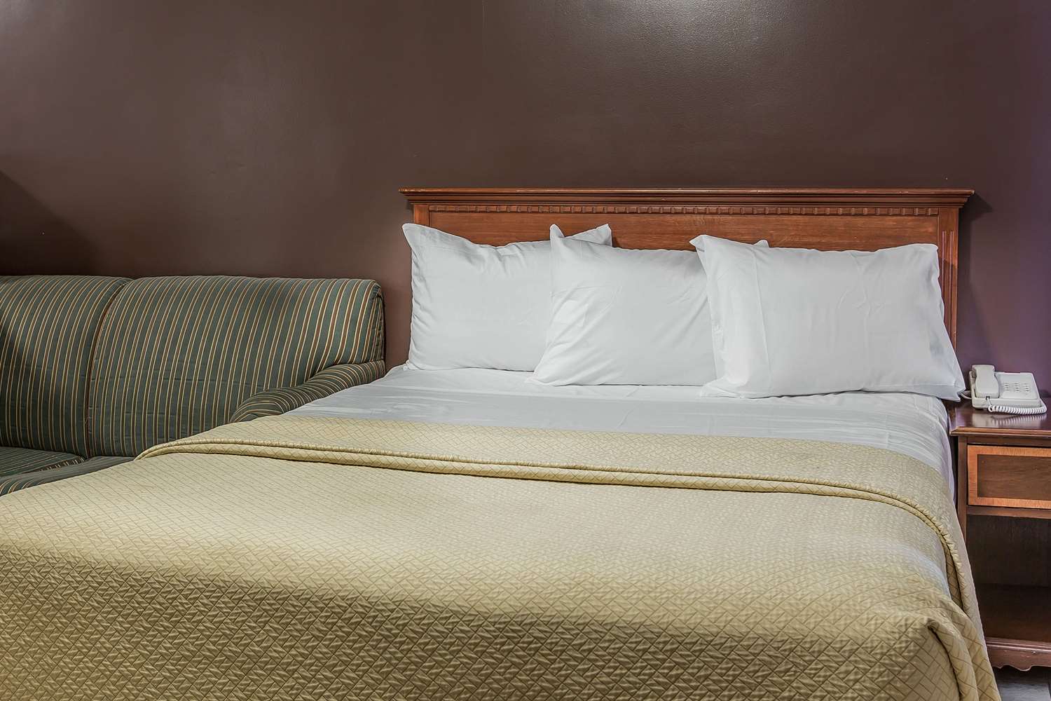 Rodeway Inn Ventura Midtown 33/48