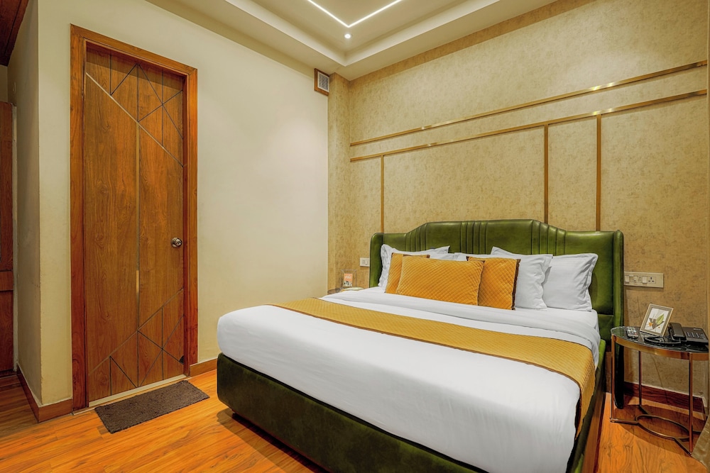 INDUS HOTEL 21/51
