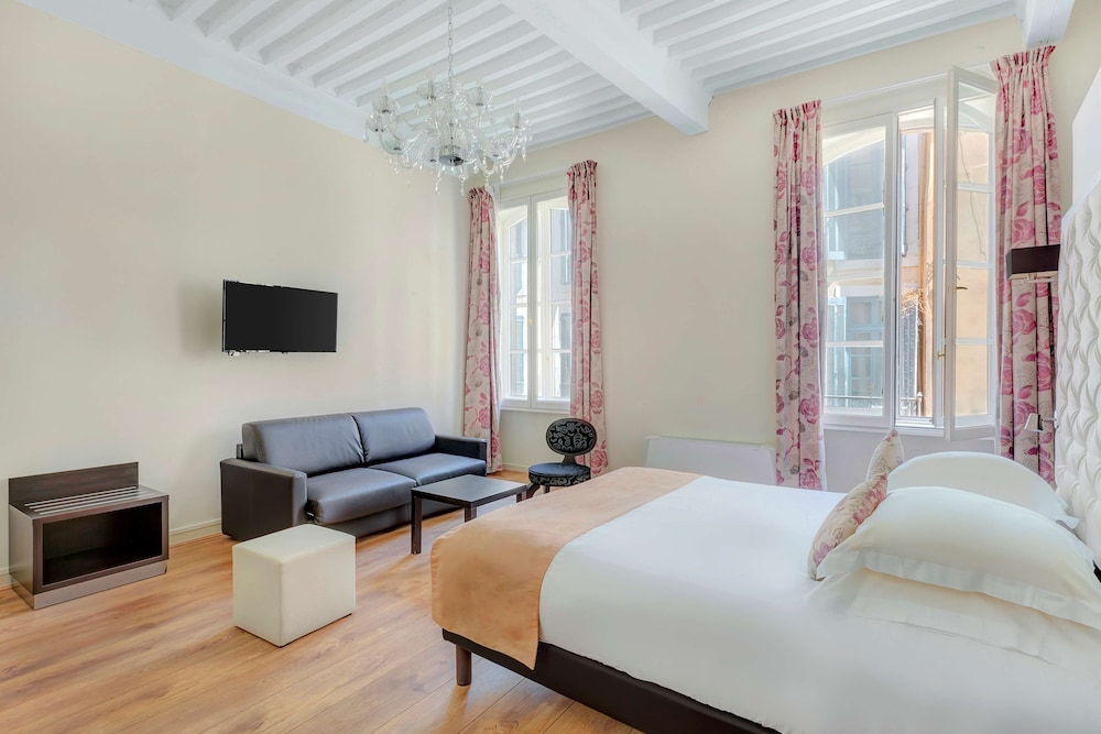 Best Western Le Marquis de La Baume 7/40