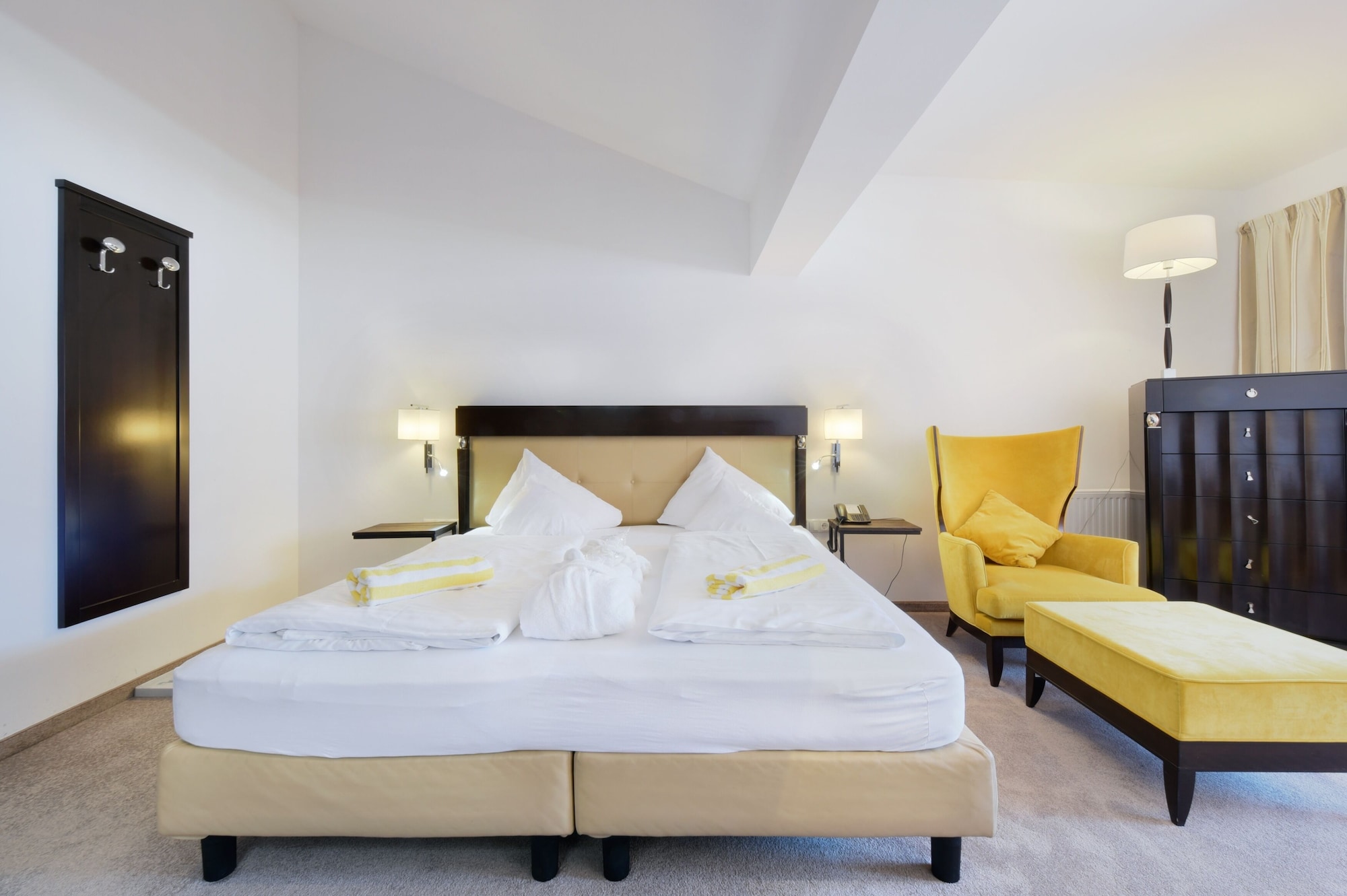 PREMIUM, DOUBLE BED