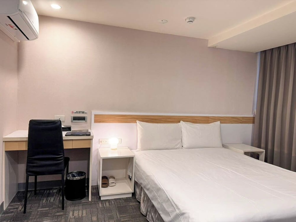9ine hotel 31/63