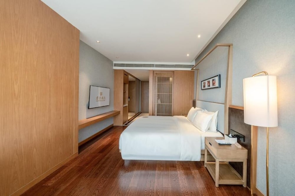 SSAW Boutique hotel Beijing Road & Guiyi Metro Station 28/54