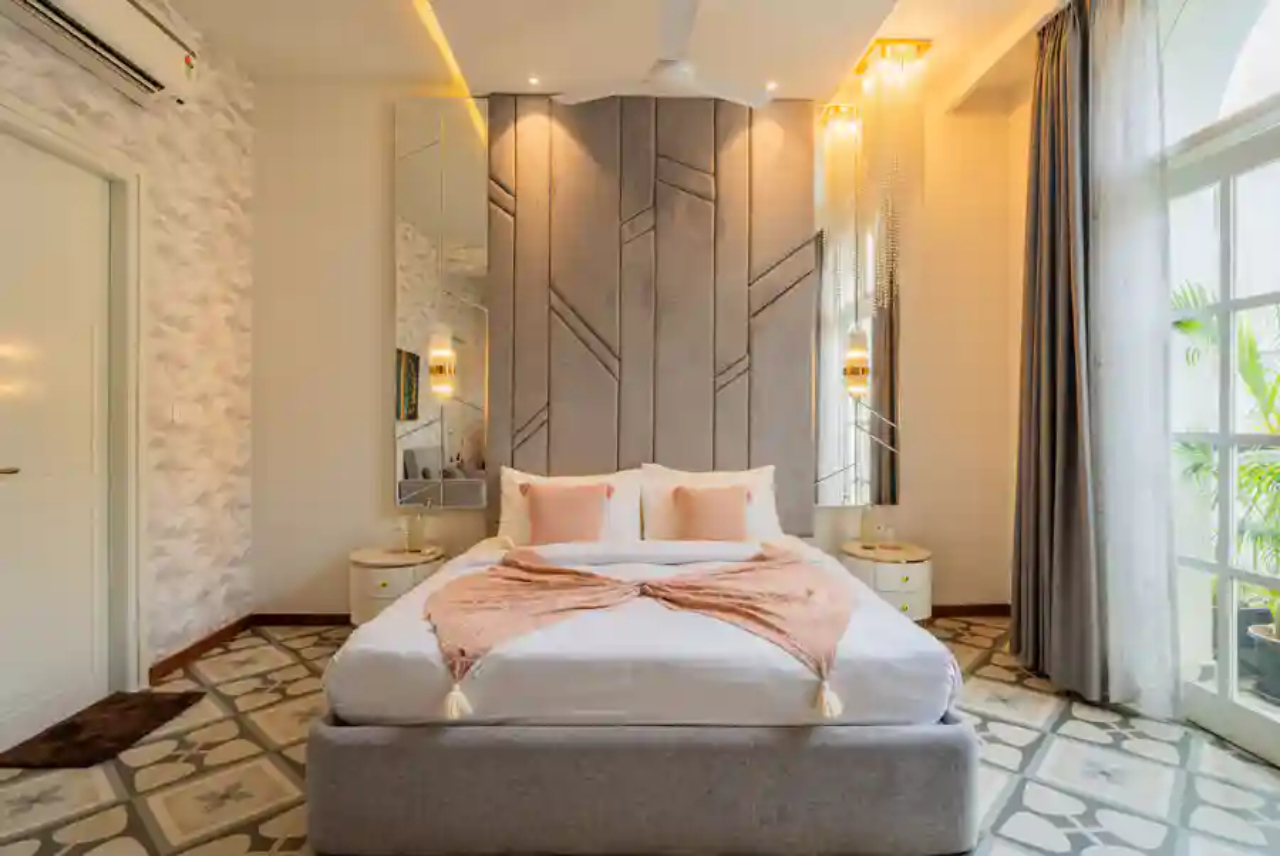 Room at ELIVAAS Casa Ritzy 5-BHK Villa With Private Pool & Lift Near Popular Beaches, CANDOLIM