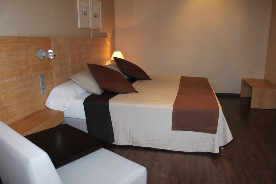 Room, Single, Double or Single Bed