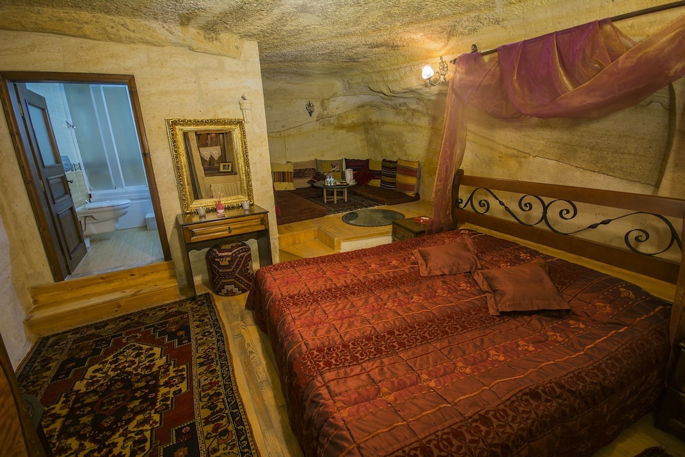 Assiana Cave House 14/50