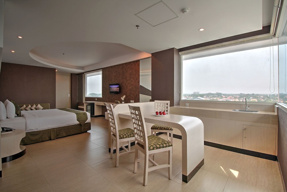 Aston Cirebon Hotel and Convention Center 20/50
