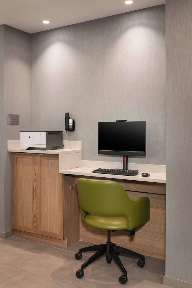 Fairfield Inn & Suites Omaha at MH Landing 30/39