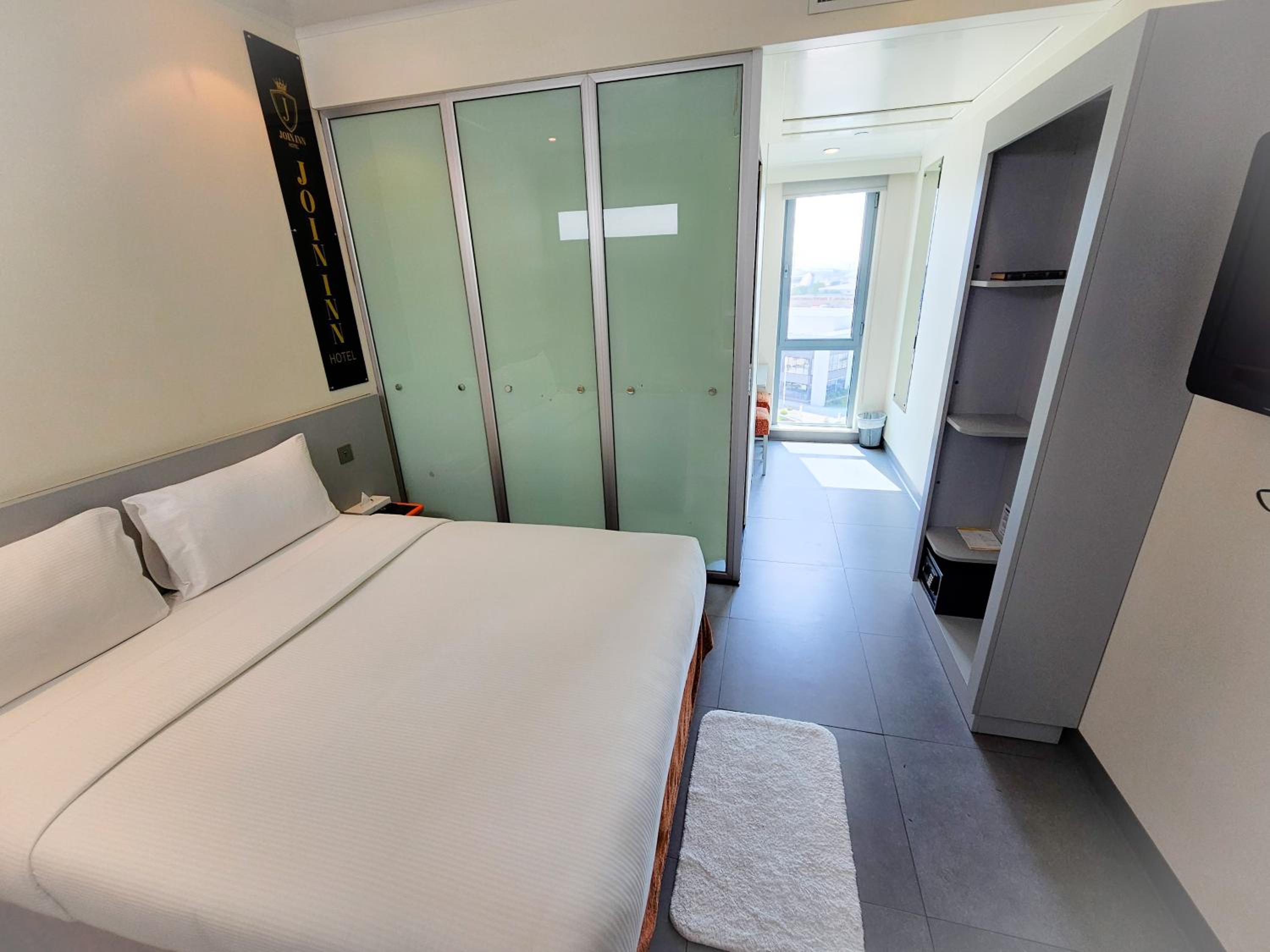 Standard, Double Bed