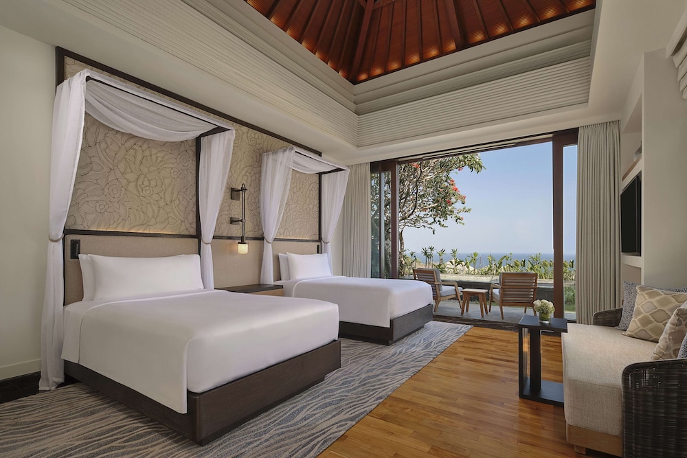 2 Bedrooms, Pool, Panoramic, Villa