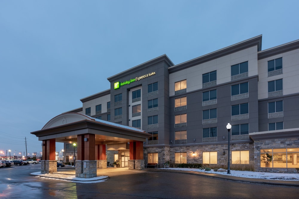 Holiday Inn Express Suites Vaughan 1/78