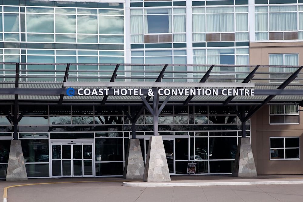 Coast Langley City Hotel And Convention Centre 1/50