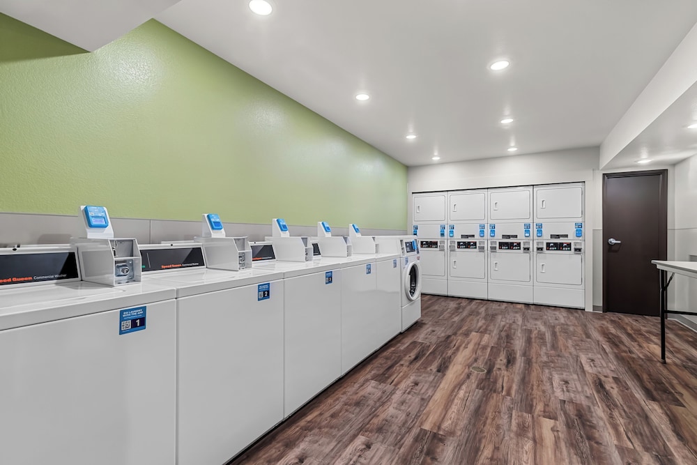 WoodSpring Suites Columbia - Irmo 26/36