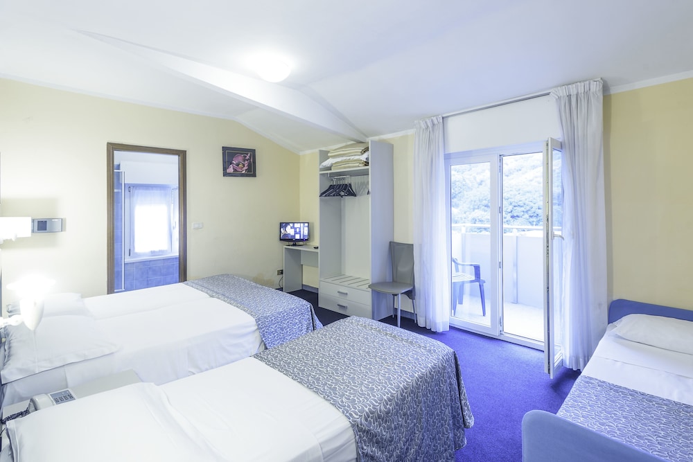 Hotel Rubino 25/63