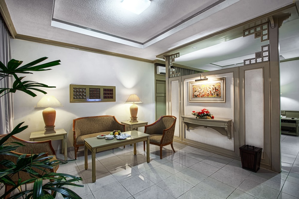 Kusuma Sahid Prince Hotel Solo 23/37