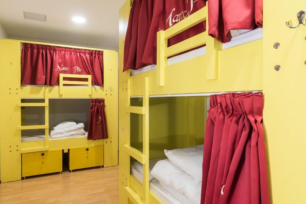 Marco Polo Malta Hostel 16/41