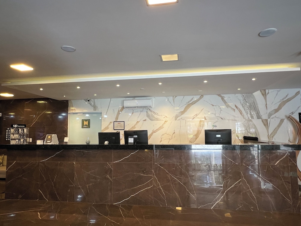 eSuites Sorocaba 6/60