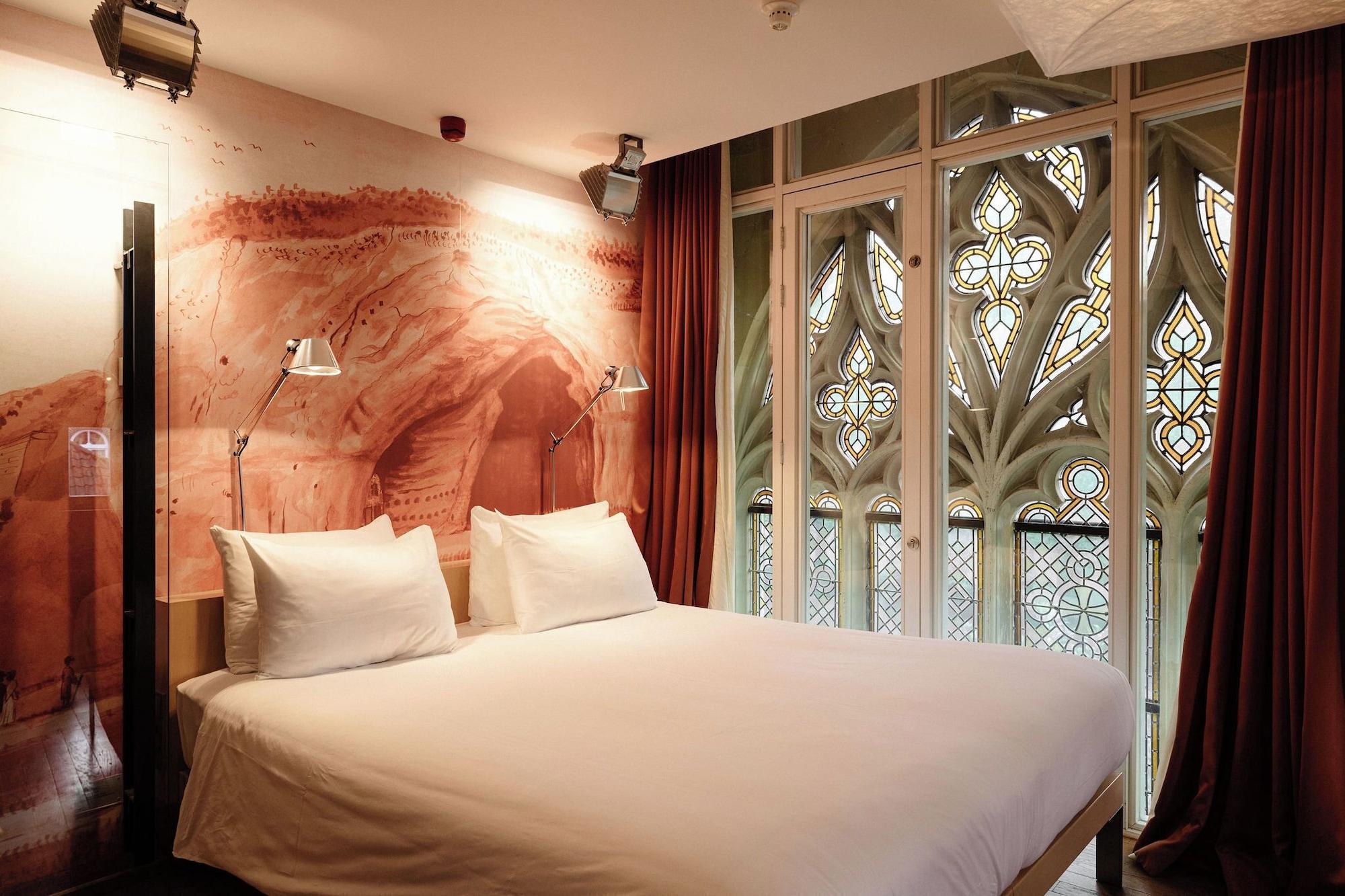 Signature, Kruisherenhotel Maastricht 3/6