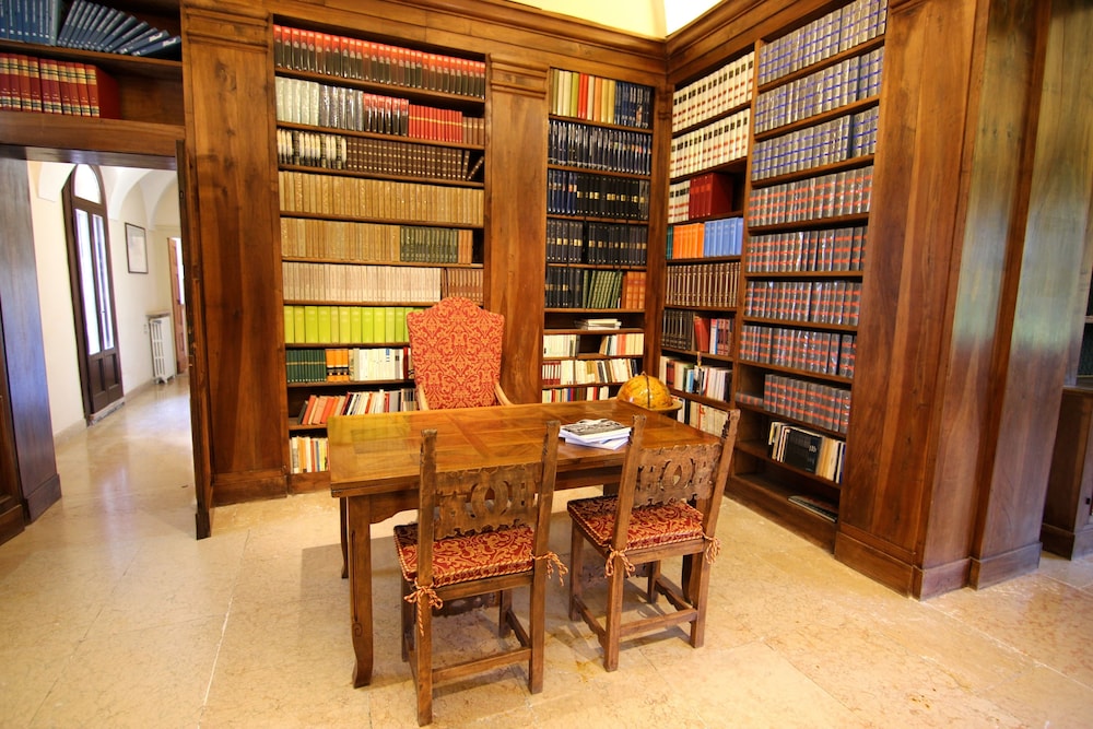 HOTEL VILLA GIONA 42/77