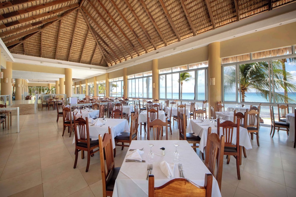 Viva Dominicus Beach by Wyndham, A Trademark All Inclusive 25/50