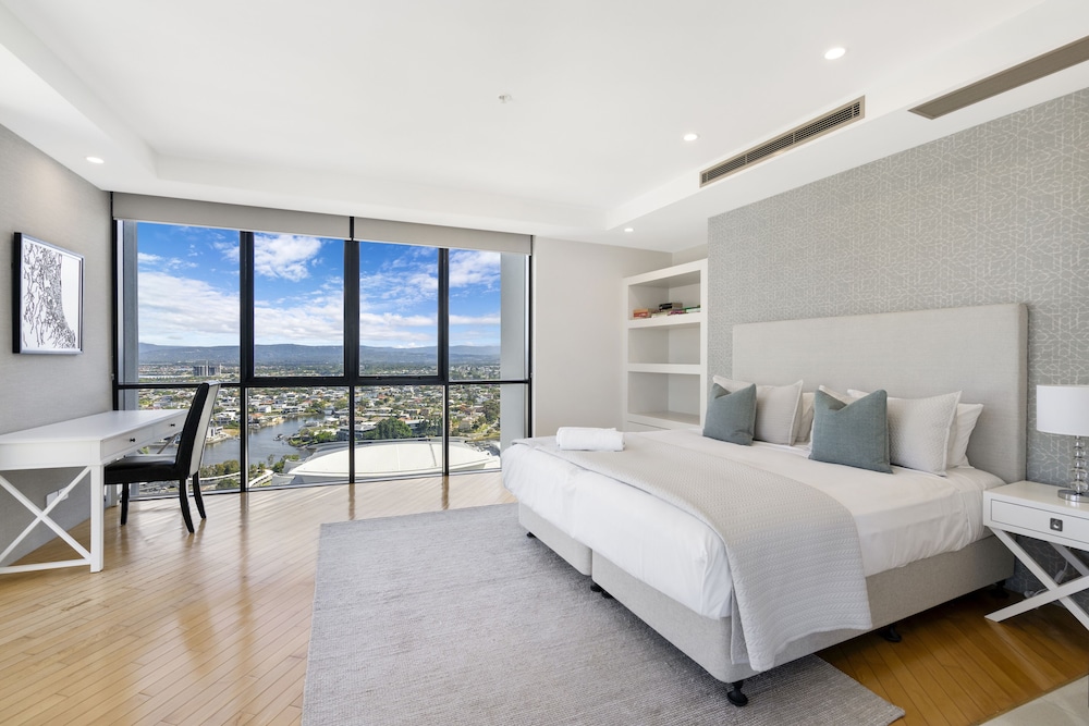 Aria Apartments 33/76