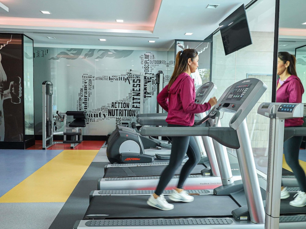 Mercure Bangkok Sukhumvit 11 25/49