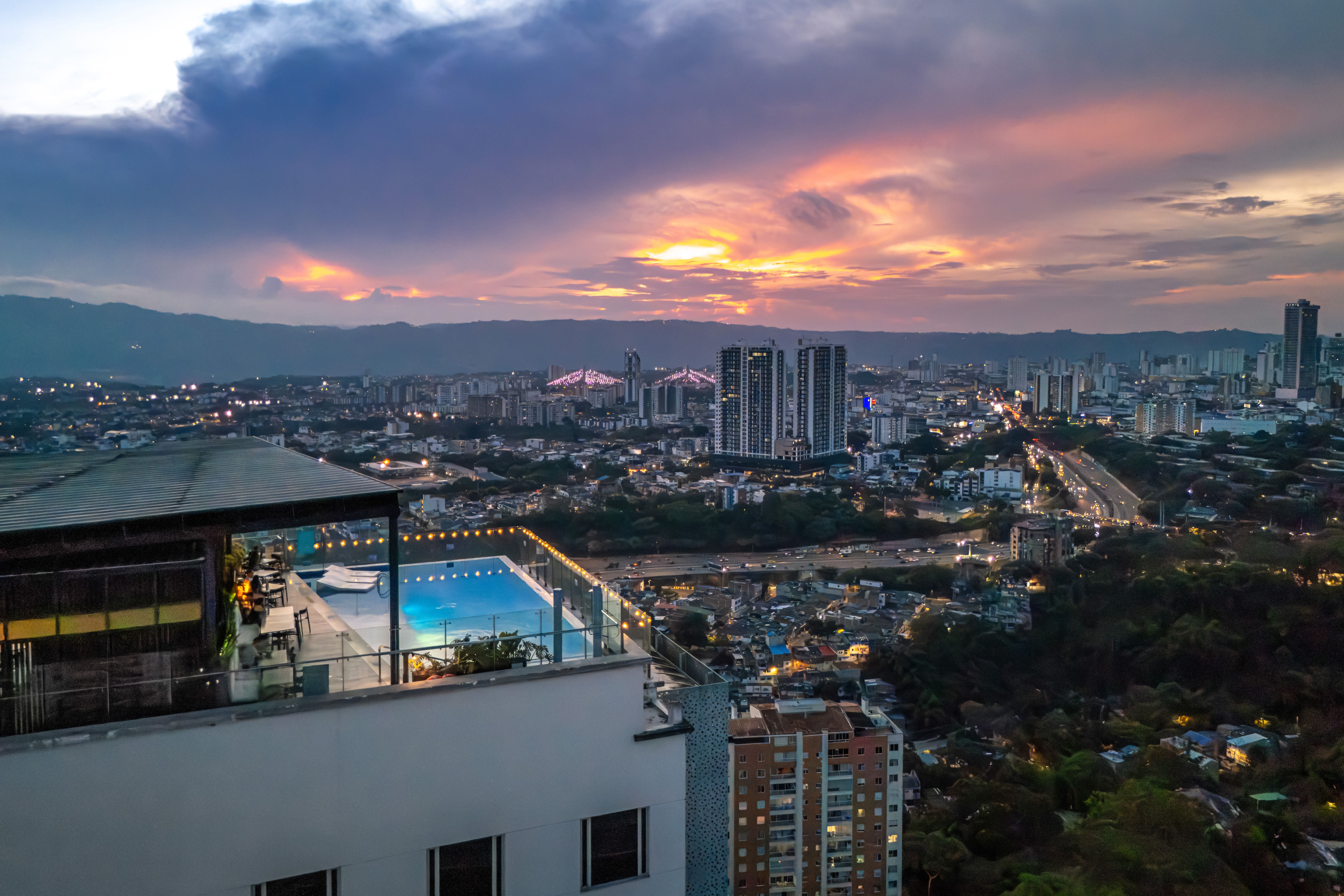 Holiday Inn Bucaramanga Cacique 71/74