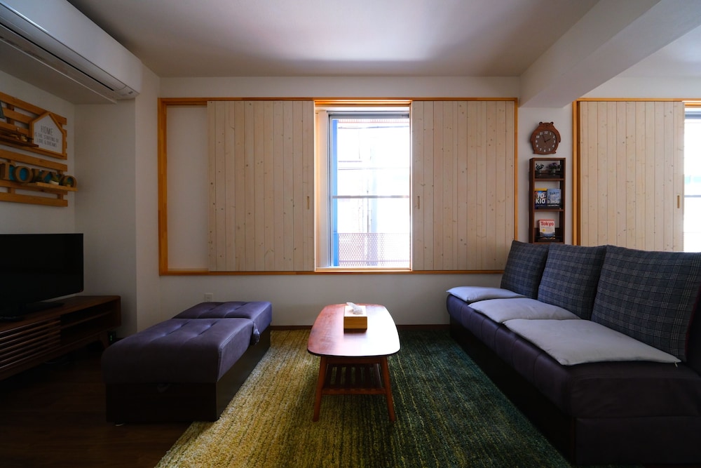 Rooms 38/50