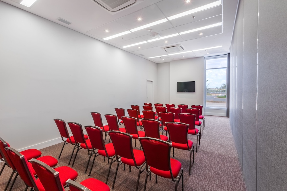 Ramada by Wyndham Campinas Viracopos 48/60