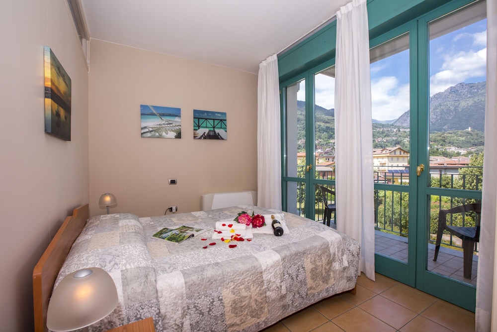 RESIDENZA PORTO LETIZIA 18/50