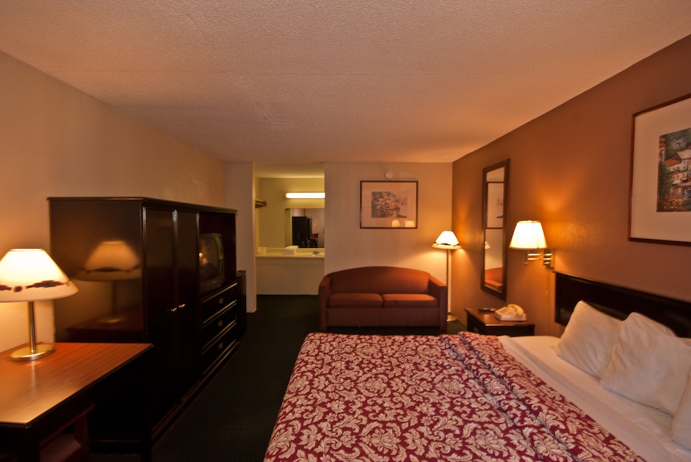 Country Hearth Inn & Suites Marietta 12/43