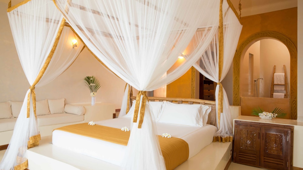 DELUXE, SEA VIEW
