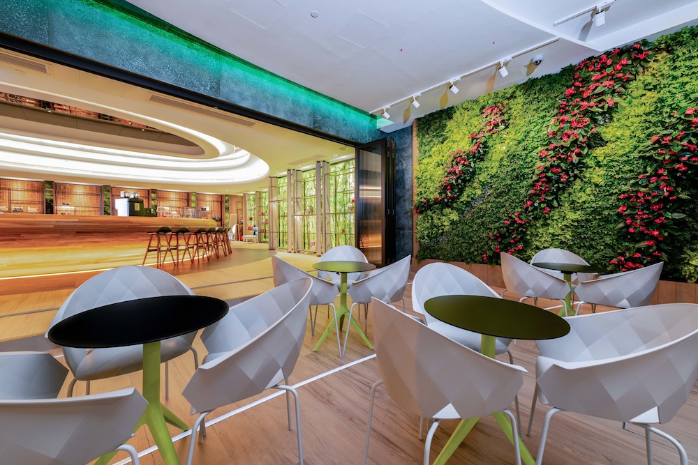 Oasis Avenue - A Gdh Hotel 47/54