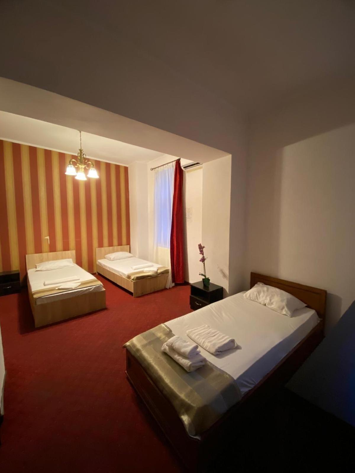 Class Hotel 9/13