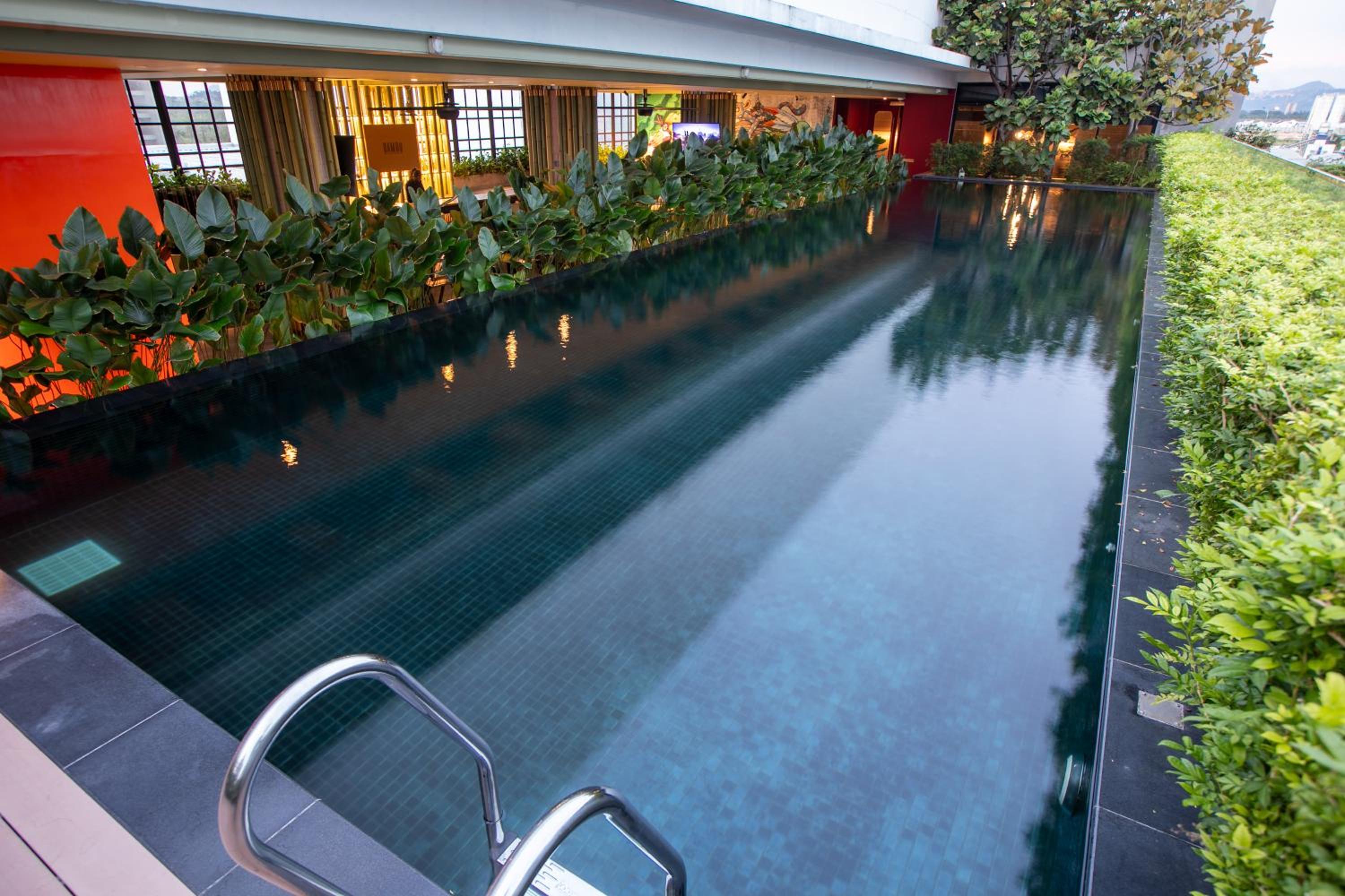 The Upper House Hotel 6/50