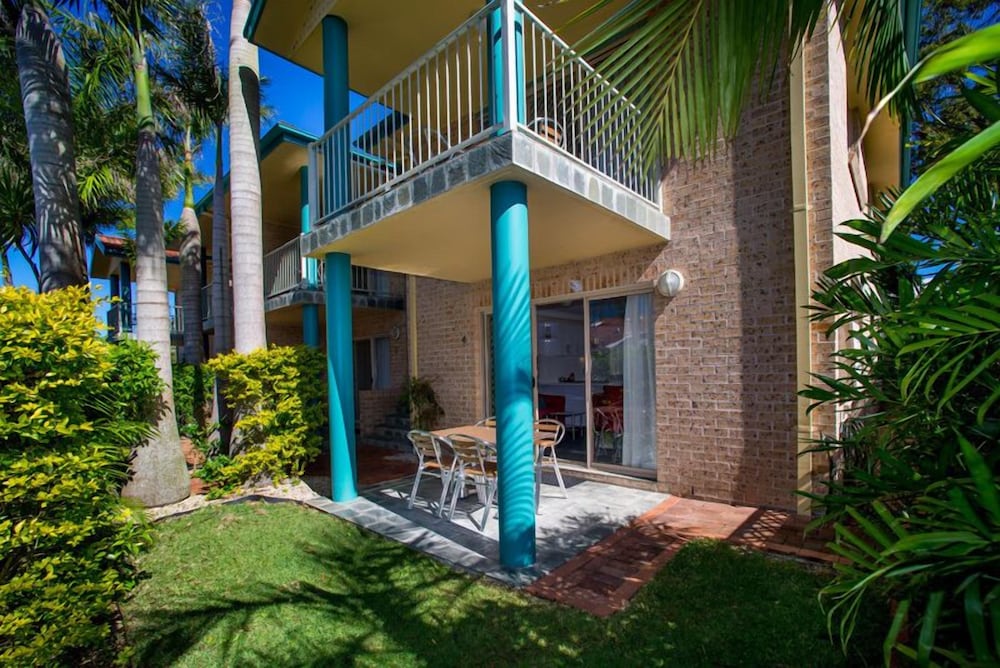 Beaches Serviced Apartments 41/46
