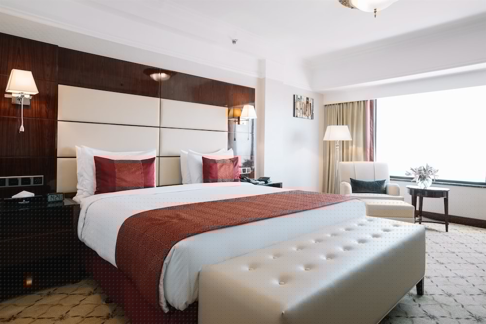 Golden Tulip Addis Ababa 13/50